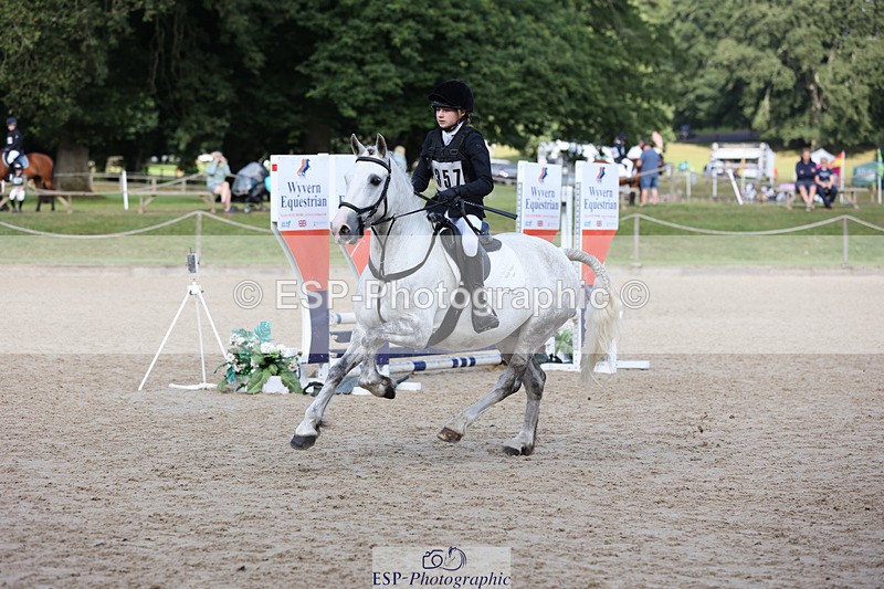 240823X-090535-14371 - 60cm R1 8.30 to 10.00