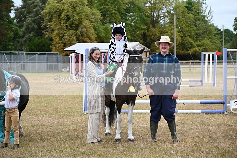 WJ6_9043 - Class 11 Fancy Dress