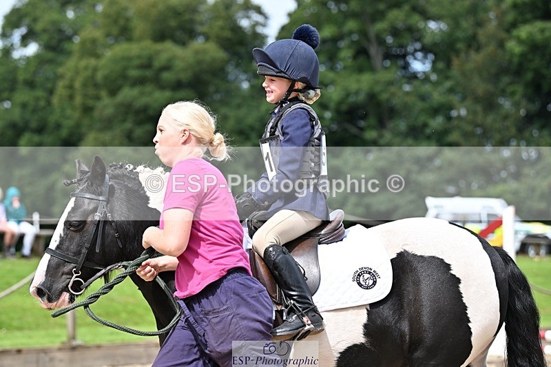 230824-130042-03226 - Round 1 Lead Rein Start to 13.50 cw