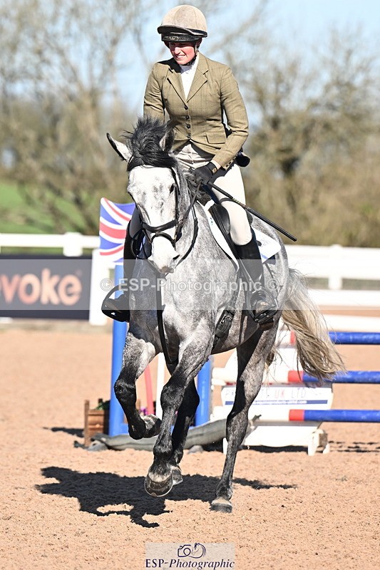 260318B-095608-00027 - Clear Round & Brit Nov 90cm