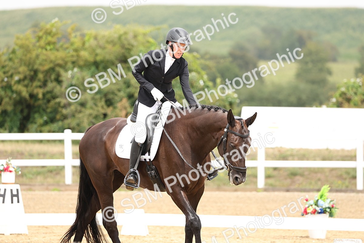 SBM_006354 - Class 6 - novice 6 - 11.50-12.46