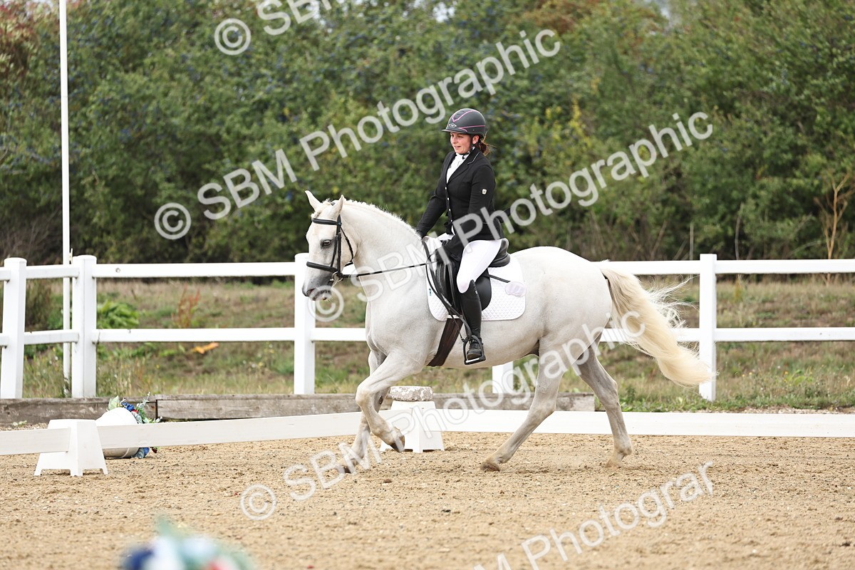 SBM_003736 - Class 8 - Novice 3 Champs