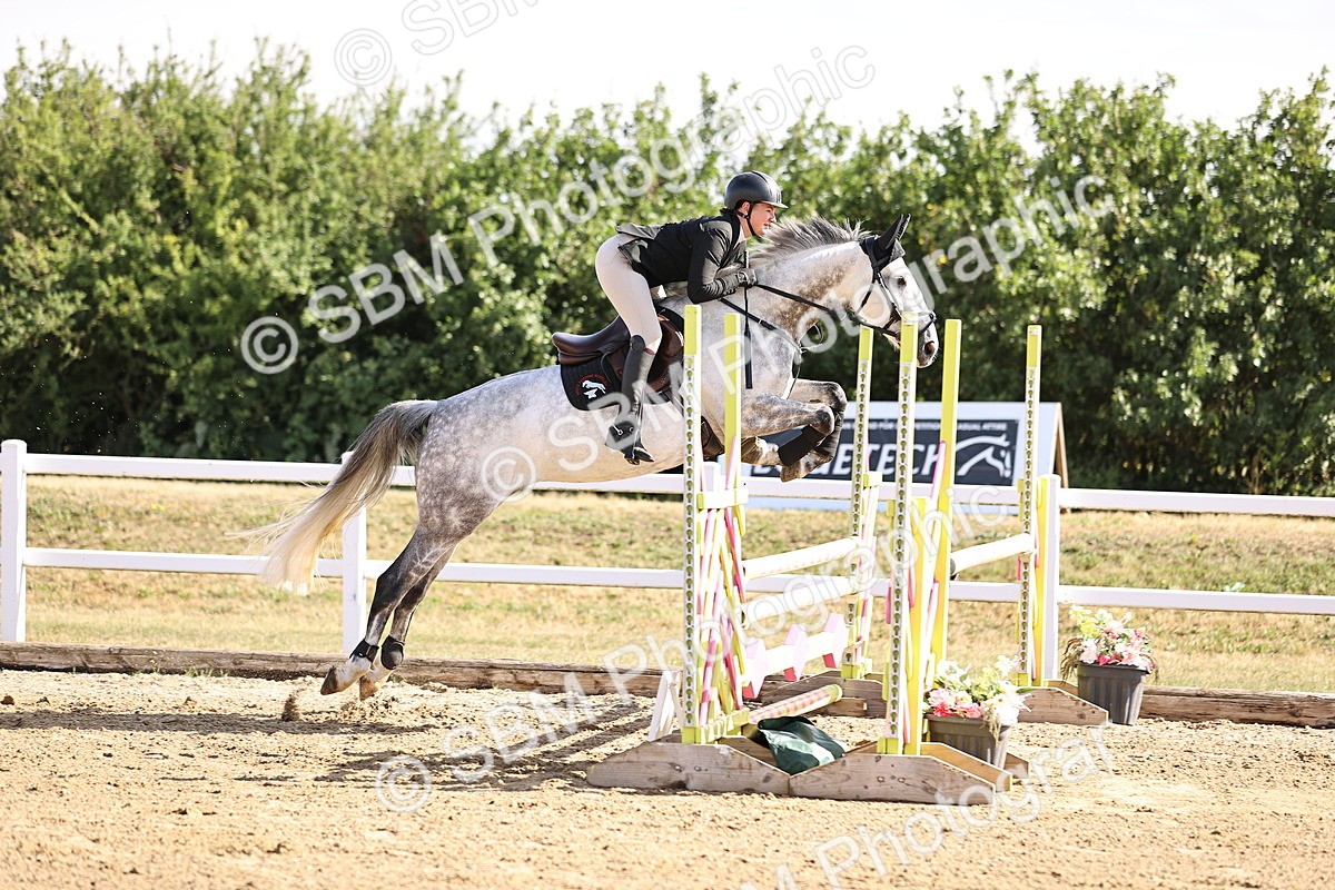 SBM_009200 - Class 7 - Senior Discovery - 1.00m Open