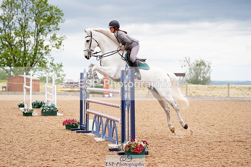 240524A-125910-03704 - Cls 16 Snr 1.20m Open