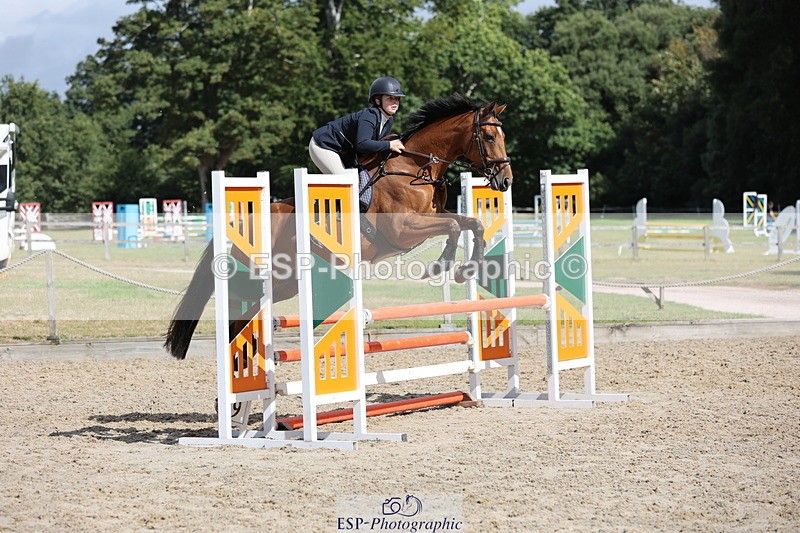 250829A-112423-01358 - Cls 7 British Novice and 90cm