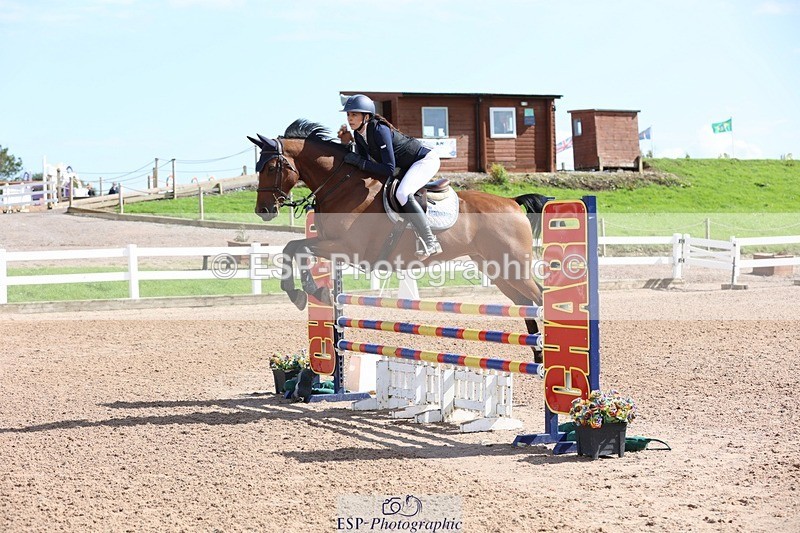 250913-142348-07354 - Cls 25 1.05m Amateur Quali