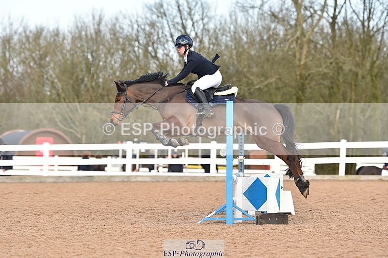 240210A-115840-01067 - Cls 8 Pony Newcomers & 1m Open