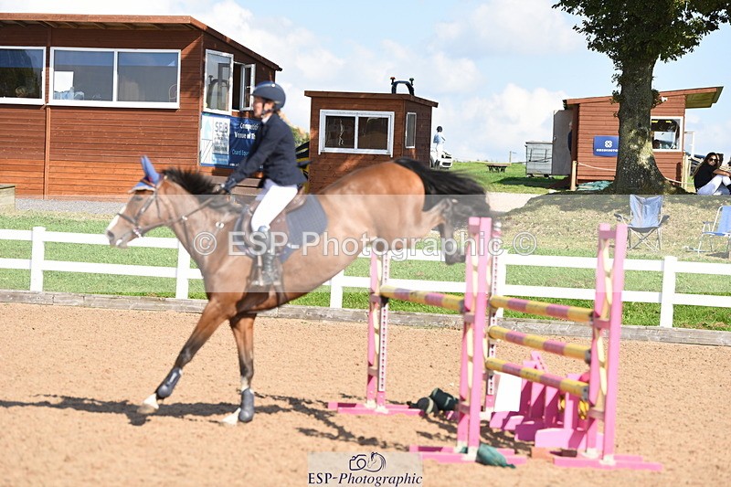 230915A-151226-00778 - Cls 12 1.05m Amateur Qualifier