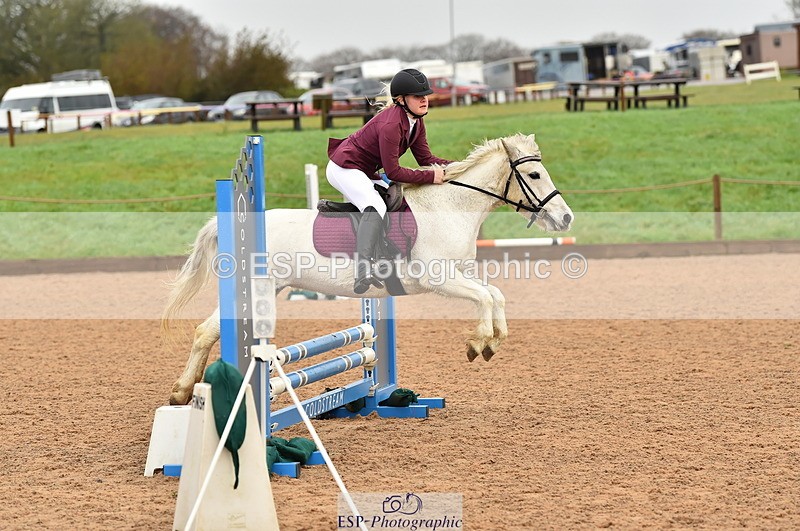 231118A-101522-01000 - Cls 18+19 Club and Schools 70cm