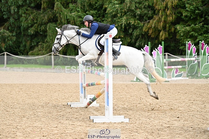 230930-123210-00507 - Cls 5 Pony Foxhunter & 1.10m Open