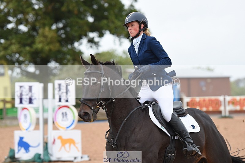 230927A-213700-00194 - Cls 3 Snr 1.05m Open