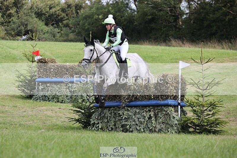 240831A-122417-02280 - 014-Caitlyn.Faull-PENNINEVIEW.SUMMER