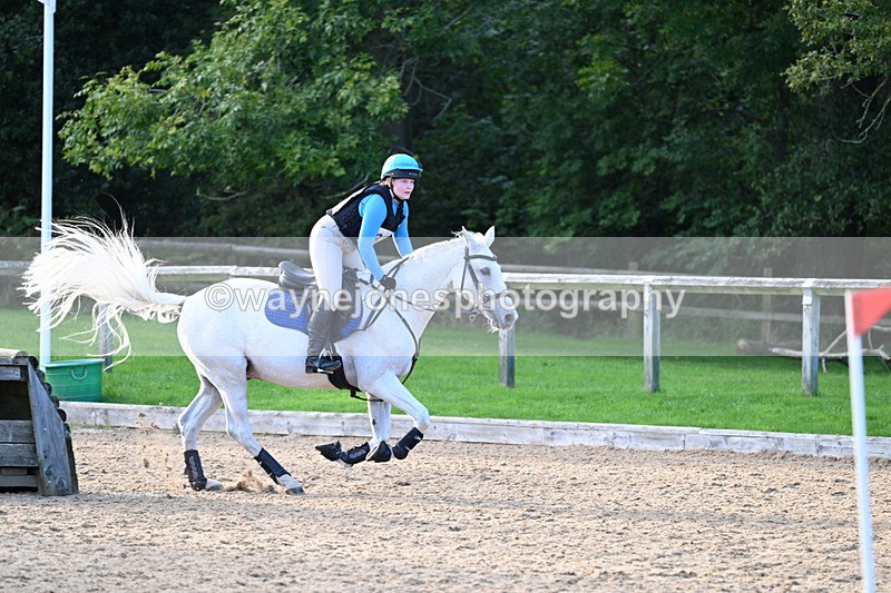 WJ7_6287 - Time 16:55 to 17:11