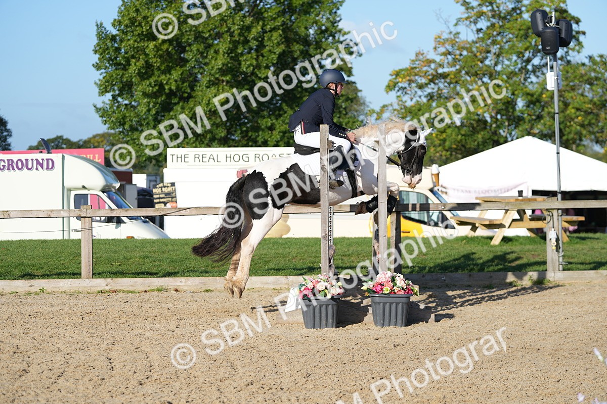 SBM_14384 - J57 - Clear Round 60cm