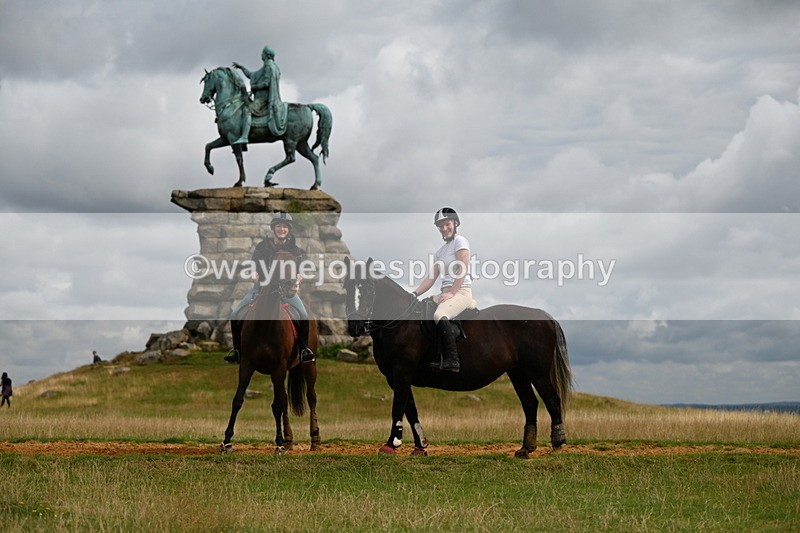 DSC_4362 - Time at Statue 09:50 to 11:09