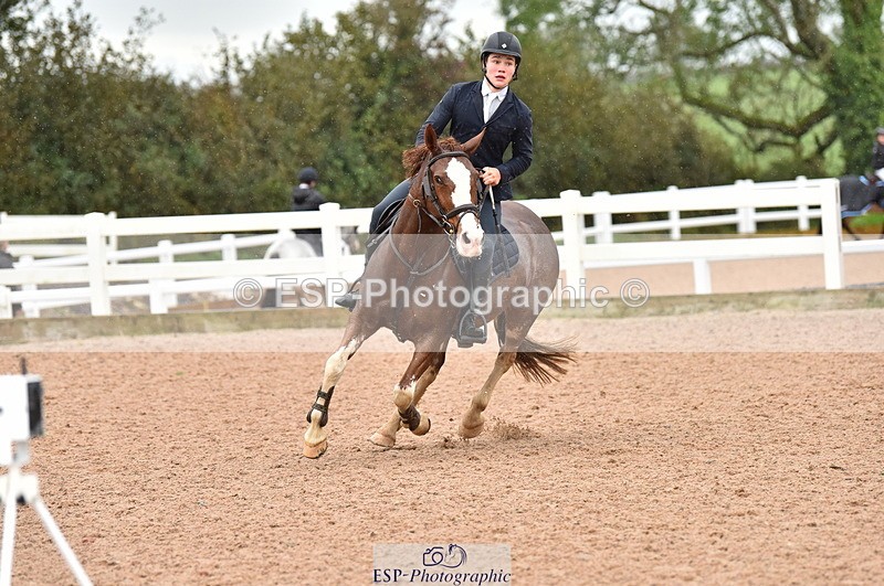 231028A-140532-01820 - Cls 5 Foxhunter & 1.10m Open