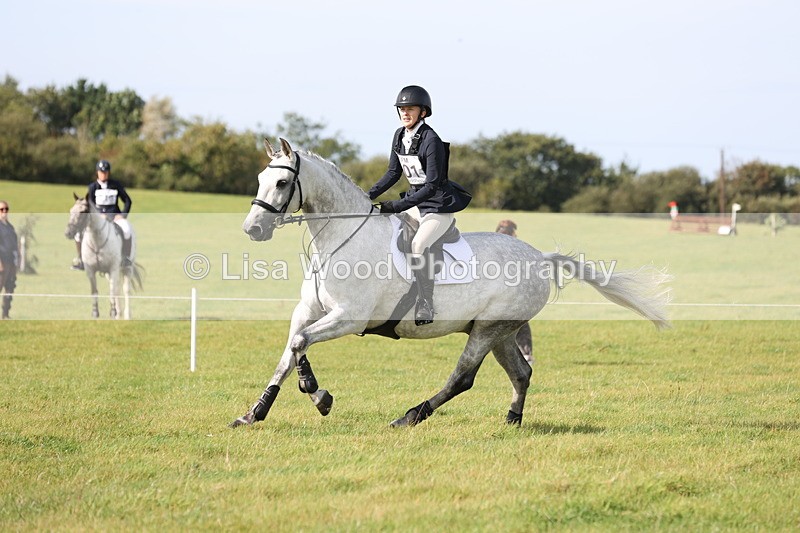 JPP_8152 - Class 1: Trebudannon Open: 70cm Showjumping
