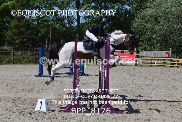 BPP_8176 - CLASS 4 Senior Discovery/ 1m Open