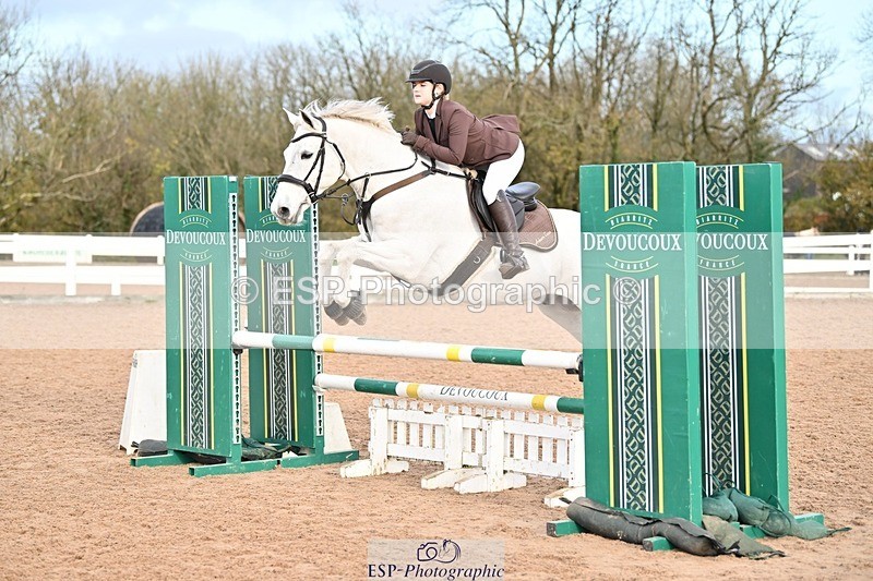 241117X-101753-03626 - Cls 09s Pony intro 90cm