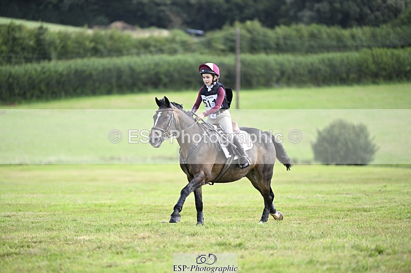 240825X-112349-32492 - 70cm XC 11.00 to 12.00