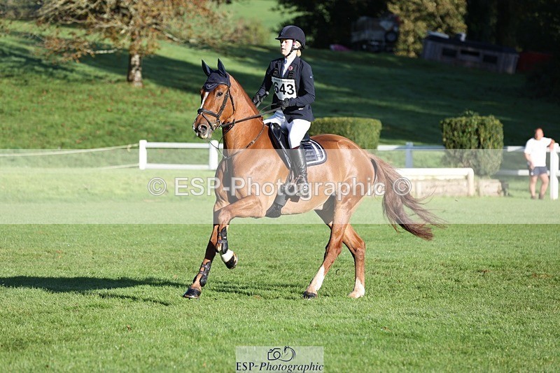 231022-095220-24165 - 643-MIH.TOPGUN-Ellie.Nicholson-TrotUp+SJ