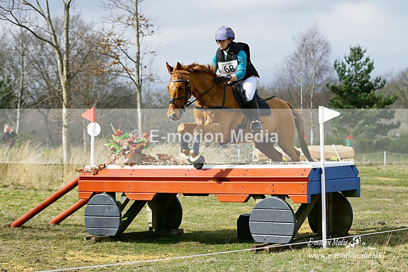 _LES0393a - Equestrian