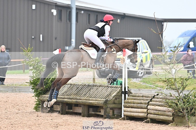 250118-133324-01236 - Cls 3A&B 90cm 13.20 to Coursewalk