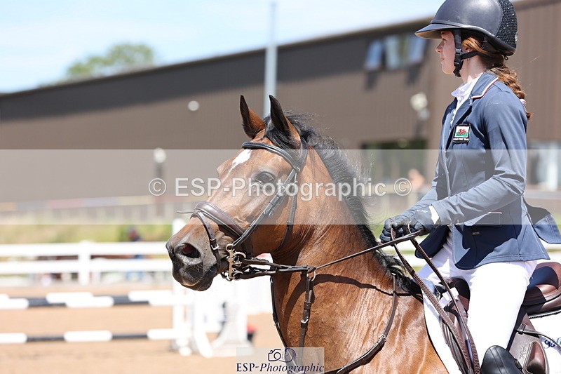 240629A-140408-06674 - Cls 19 Foxhunter and 1.10m Open