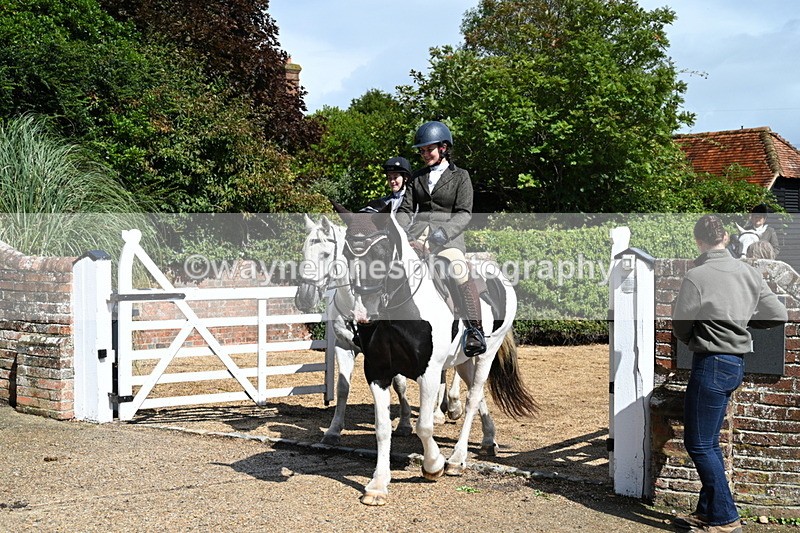 WJ7_7200 - Berks & Bucks at Blandy’s Farm 31-08-25