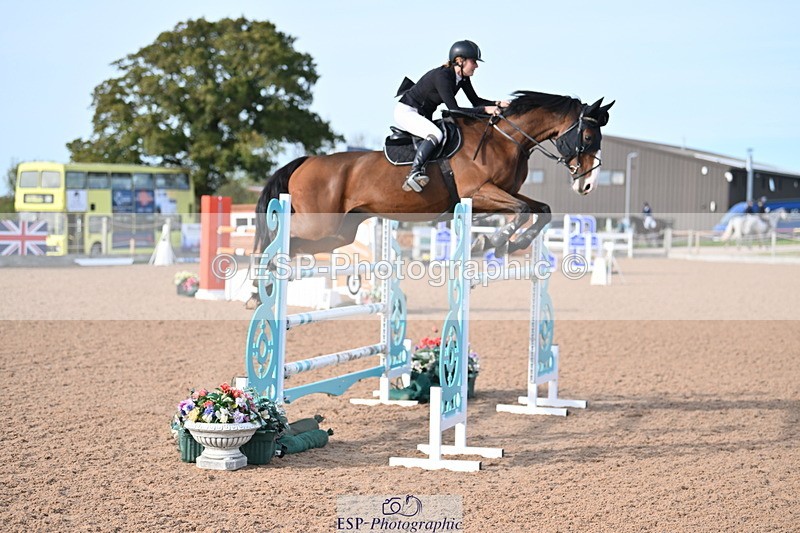 231015A-153015-09050 - Cls 32 National 1.30 & 1.40m Open