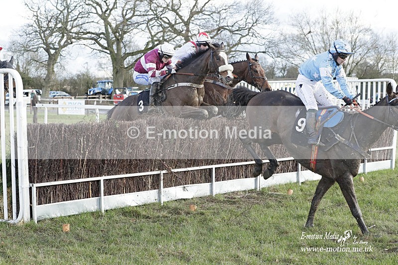 PtP 180323 1484 - Shelfield Park Races with Croome & West Warwickshire Hunt  18/03/23
