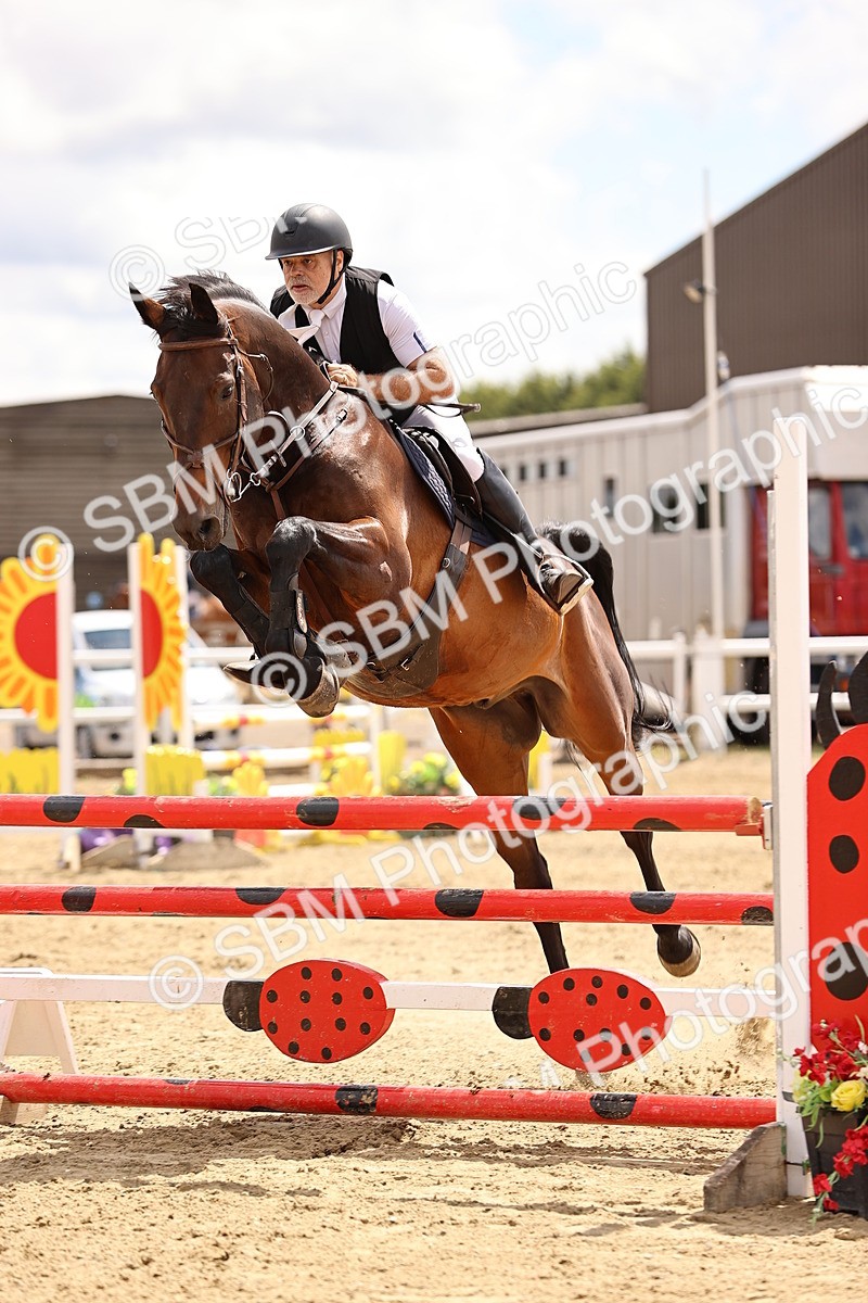 SBM_014181 - Class 14 - Senior Discovery - 1.00m Open