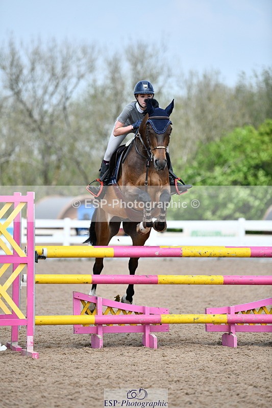 240511A-125011-13586 - Cls 30 1.10m National Am Quali and Open