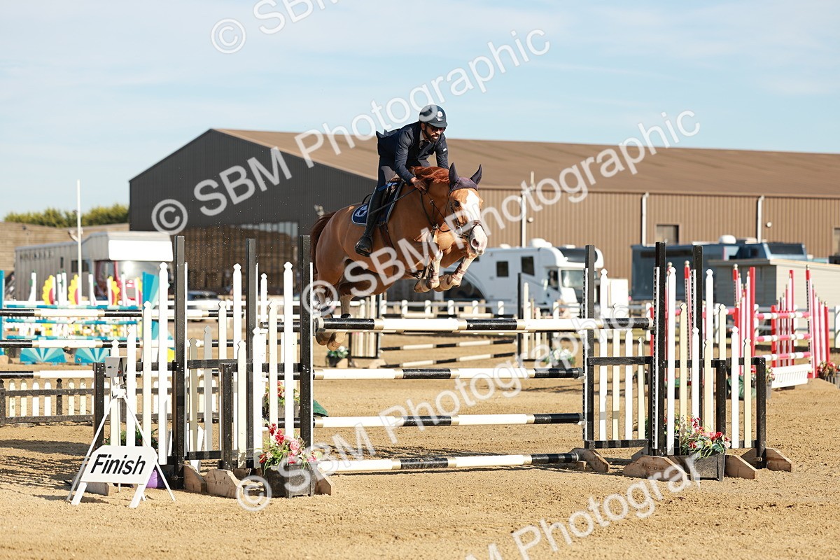SBM_008787 - Class 6 - National 1.30m 1.40m Open Handicap
