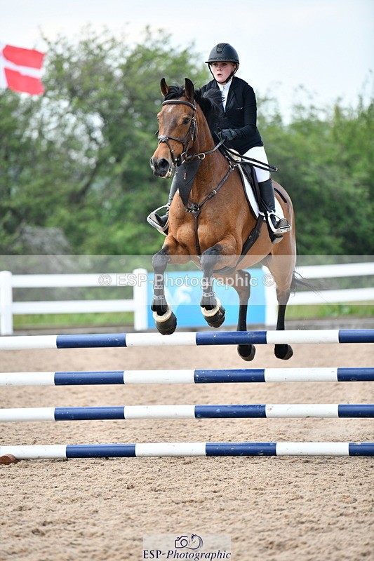 240512A-142203-19136 - Cls 42 85cm National Am Quali