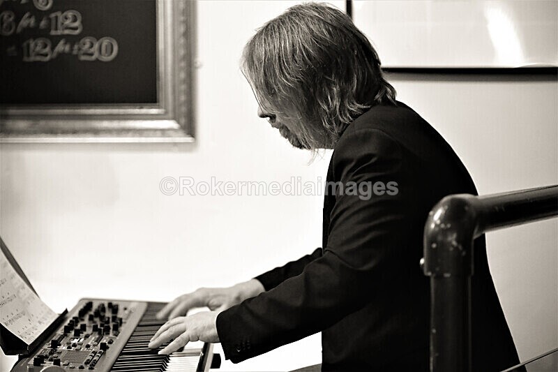 AHAGUE-33 - ANDY HAGUE QUARTET