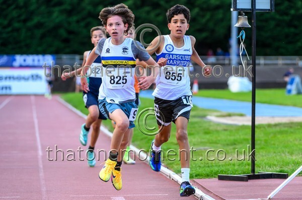 Age26 SUN-924203 - Track Male Set Two