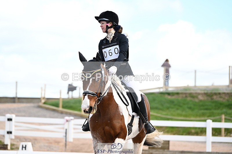 240324A-130603-02788 - Novice 27, 12.30 to 13.50