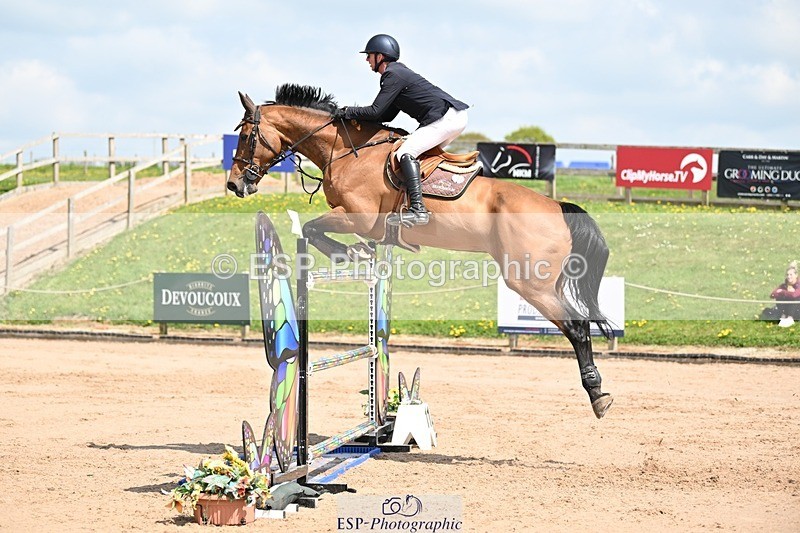 250425-134347-09586 - Cls 10 - 2 Star Big Tour L. Ranking Class - 1st Half