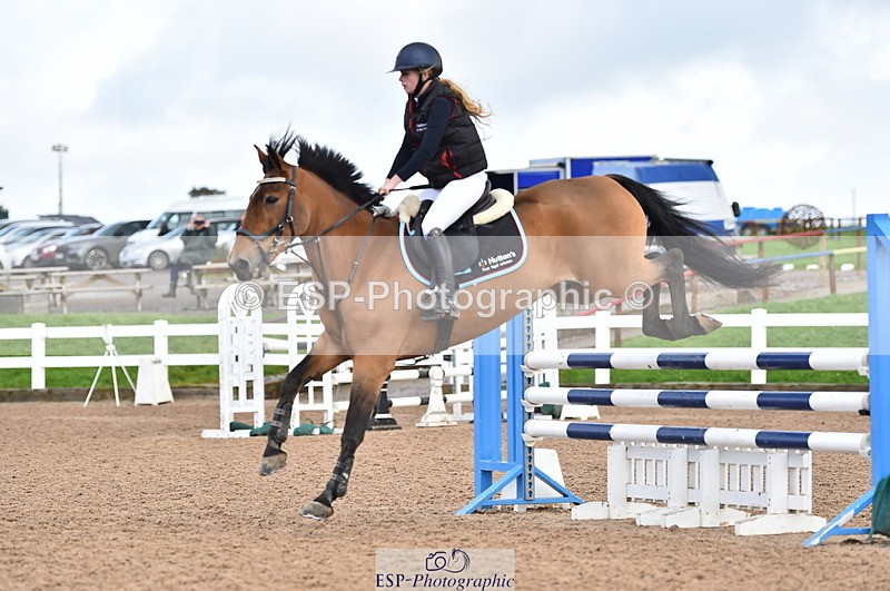 231029A-113624-03086 - Pony Newcomers & 1m Open