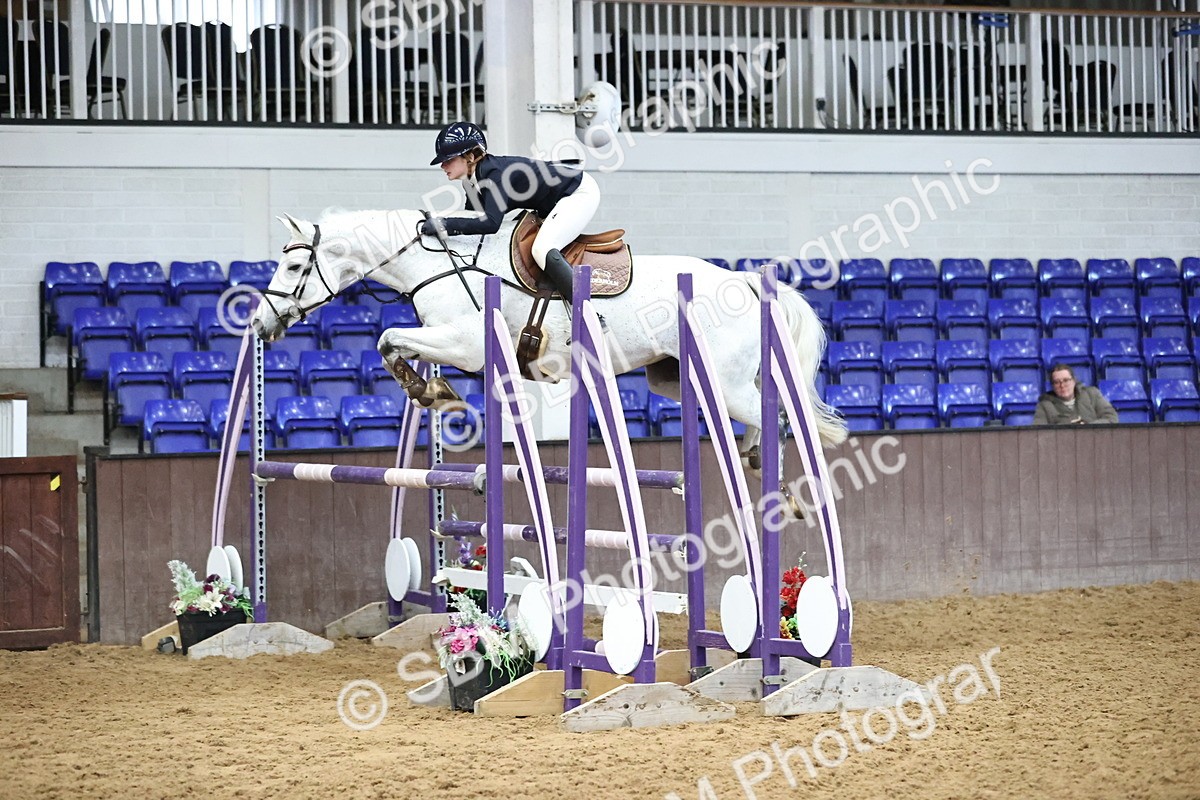 SBM_003522 - Class 11 - Senior Newcomers 1.10m