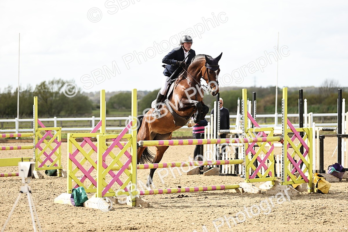 SBM_001373 - Class 4 - Senior Newcomers - 1.10m