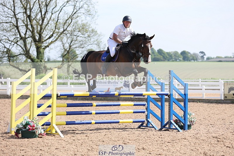 240510A-160111-09045 - Cls 18 1.10m National Am Quali and Open