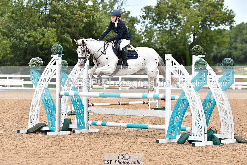 230819A-120744-00450 - Cls 25 Pony Newcomers & 1m Open