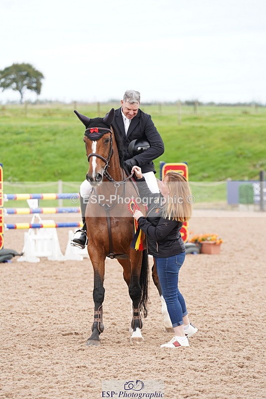 240915A-152130-10870 - Cls 28 Chard Sept GP Jump Off