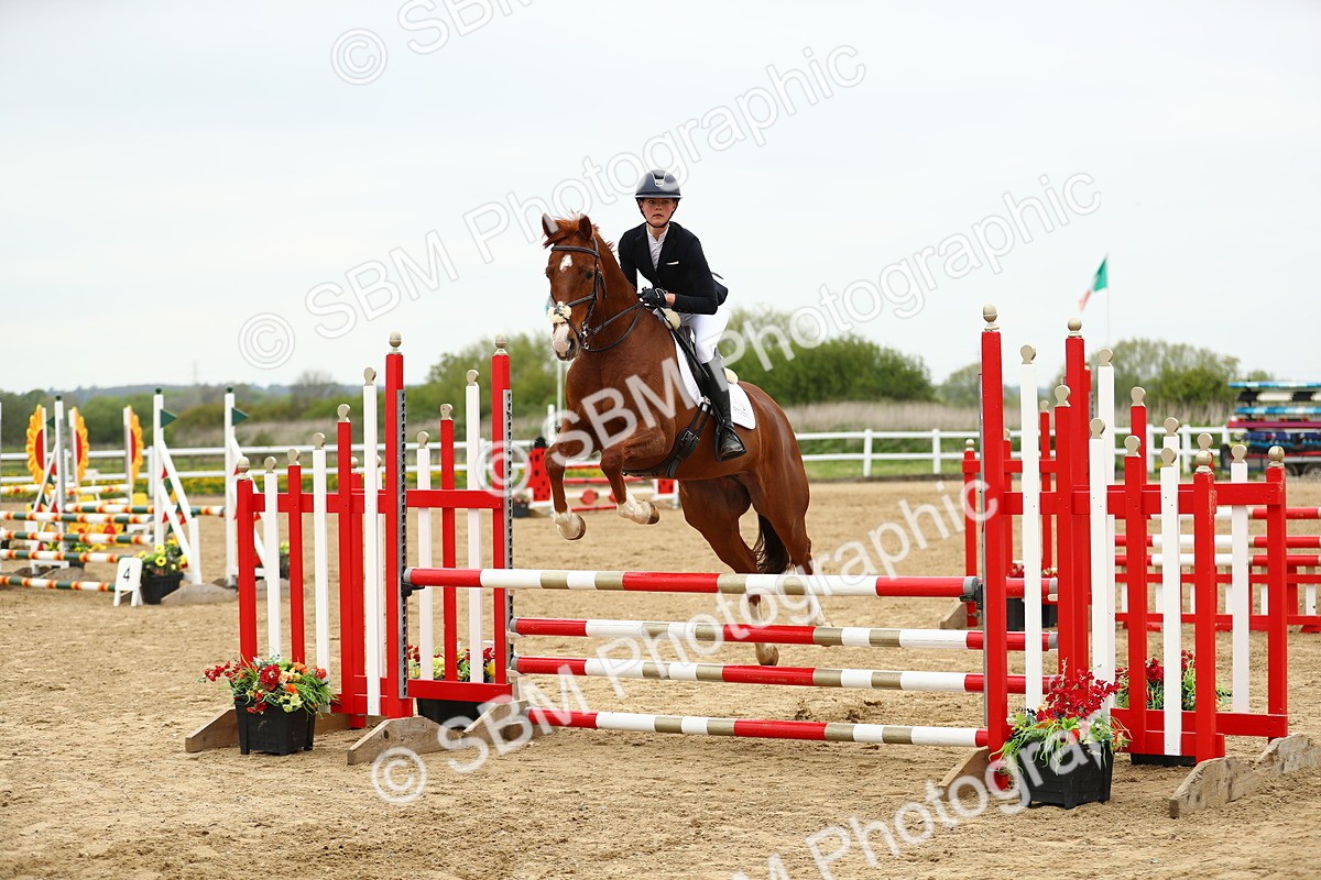 SBM_000550 - Class 2 - Senior British Novice 90cm