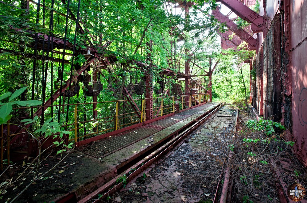 Carrie Furnaces (Rankin, PA) | Overgrown Trestle - Carrie Furnaces