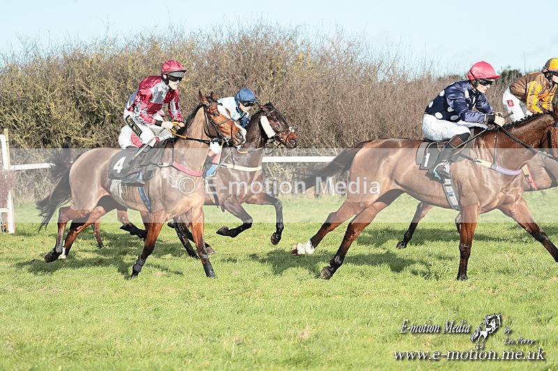 PtP 301125  0345 - Hursley Hambledon Point-to-Point Larkhill Racecourse 30/12/2025