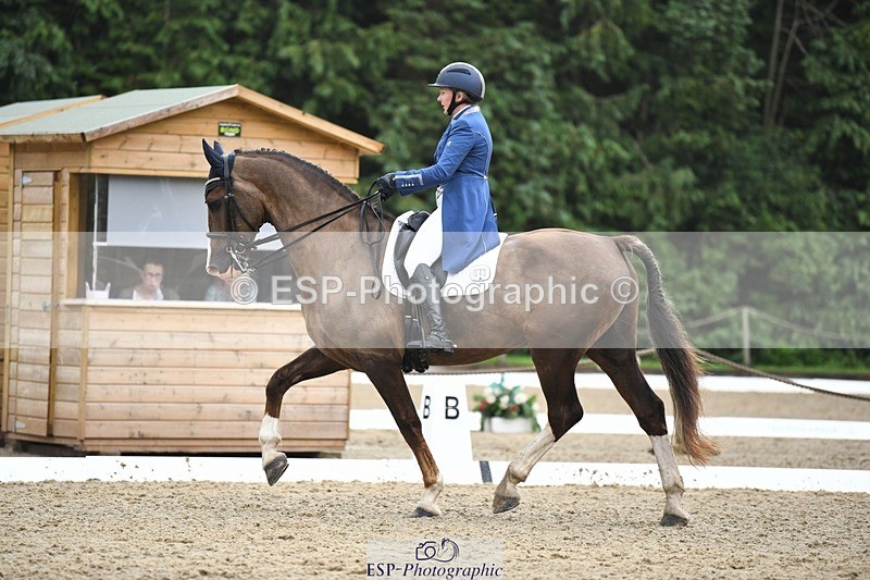 240720-160018-06332 - 142-Amberley_Pugsley-Hero_A