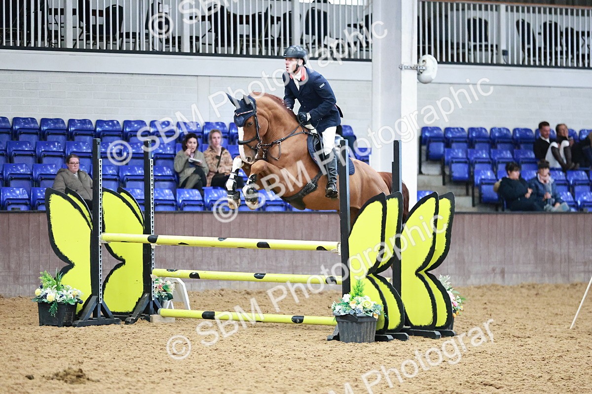 SBM_000880 - Class 3 - Senior Discovery 1.00m